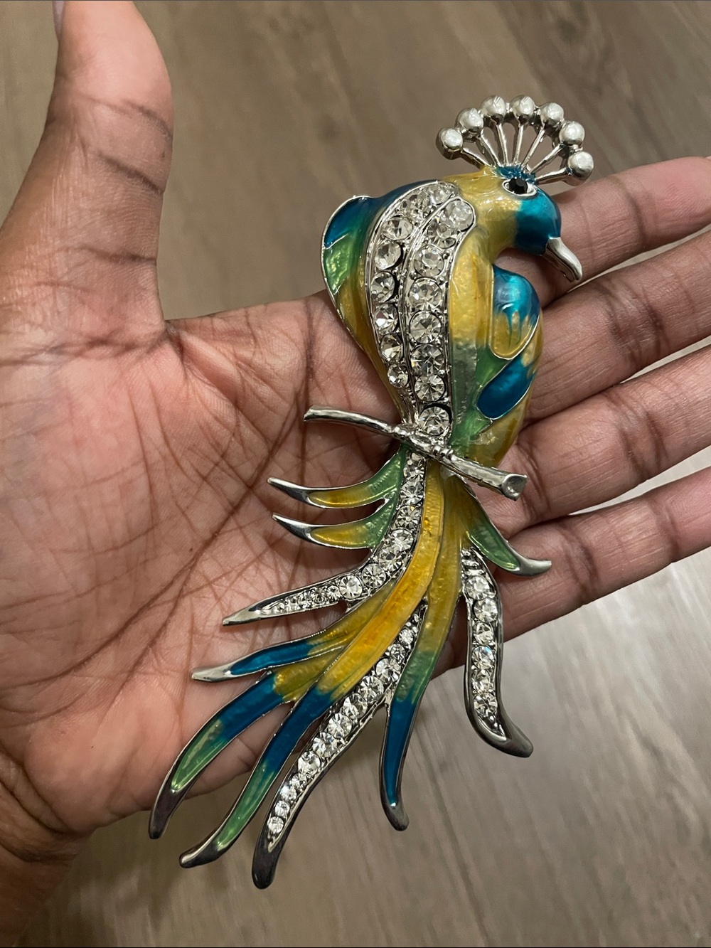 Decorative Enamel and Rhinestone Parrot Ornament - Blue Green Yellow
